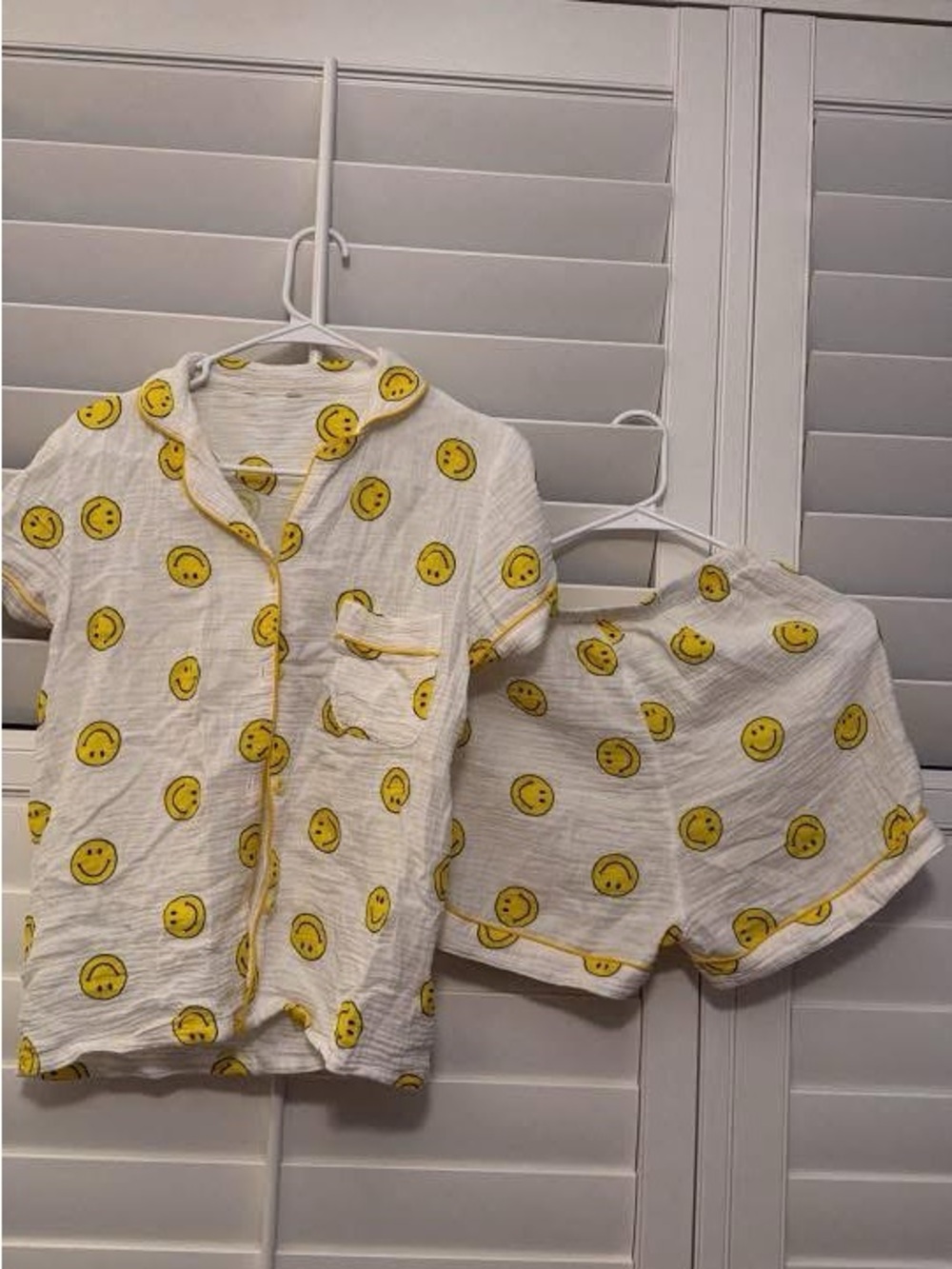 Women’s Short Pajama Set with Yellow Smiley Print